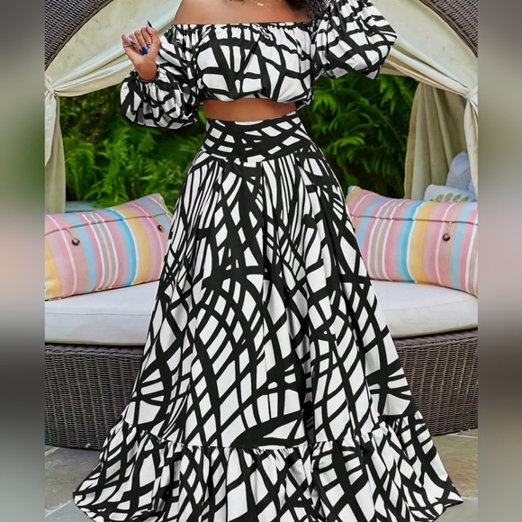 Tops - Printed Off-Shoulder Lantern Sleeve Cropped Top And Skirt Set